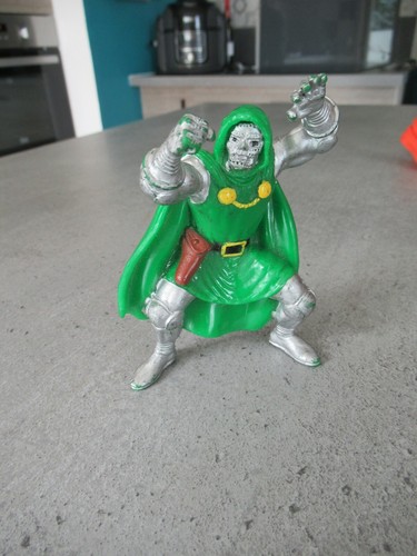 Figurine doom marvel - figurine, /