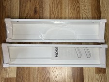 (2) IKEA Mosslanda 21 3/4”