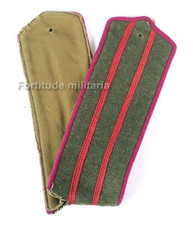 Pattes d'épaules Russes -