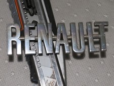 sigle logo emblème Renault coffre calandre capot boite à gant aile ?