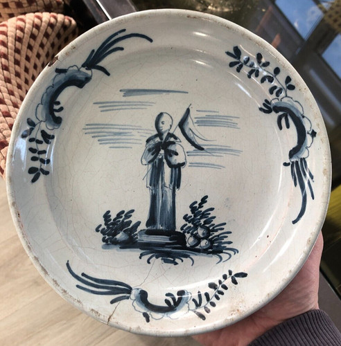 Ancienne belle assiette - ancienne,