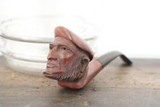 Belle pipe ancienne en bois . Tête d ' Homme bruyère fine 13.5 cm