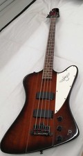 Guitare basse électrique