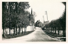 SEINE ET MARNE   RUBELLES  la grande rue  (cpsm)