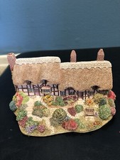 Lilliput Lane Anne Hathway Cottage Issued 1989 -MINT CONDITION w/Box.-No Deeds.