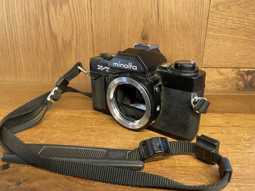 Cla près du neuf minolta - cla'd,