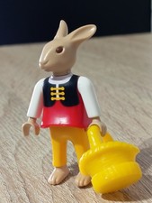 PLAYMOBIL FIGURINE FILLE LAPIN