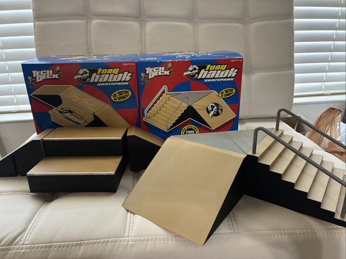 Tony hawk tech deck - deck, park