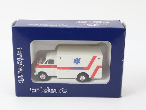 Voiture miniature trident - voiture,