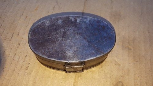 Militaria boite graisse - militaria:, à