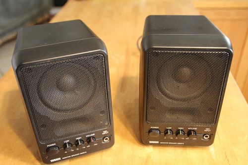 Enceintes monitoring yamaha - 2,