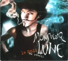 Le soir au réveil, Monsieur