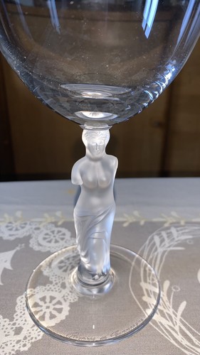Très grand verre - , en