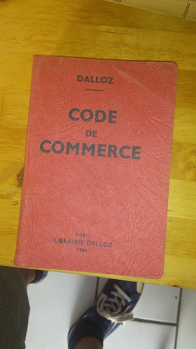 Dalloz code commerce - de,