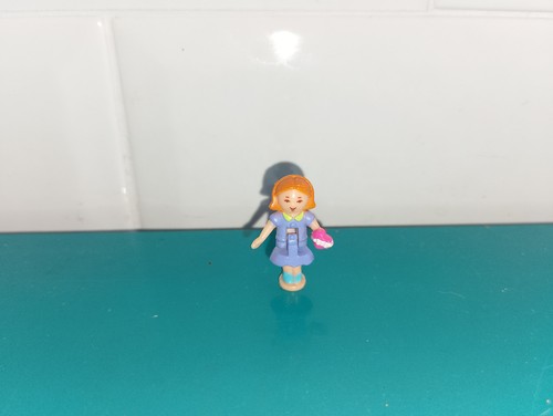Polly pocket figurine - , doll