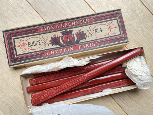 Ancienne boite cire - ancienne,