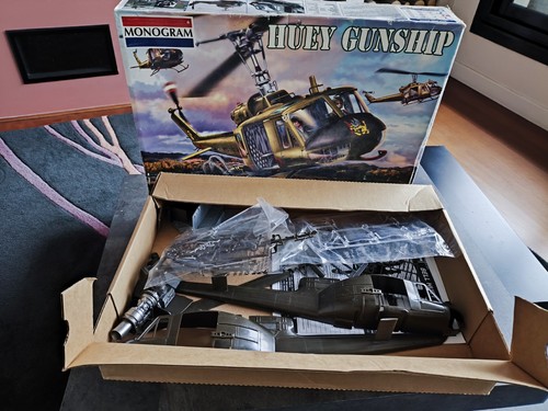 Monagram revell 85 - revell, 85-4675