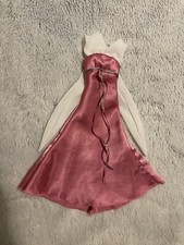 robe pour poupée Giselle 2007 Disney