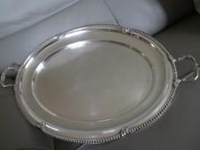 plateau oval en métal