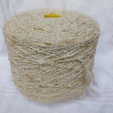 fil a tricoter Laine AVIA