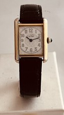 Montre Cartier Tank