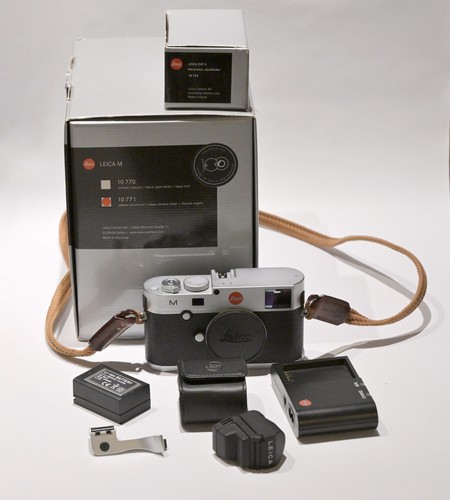 Leica silver chrome - leica,