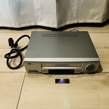 Magnetoscope VHS Sony SEG VCR