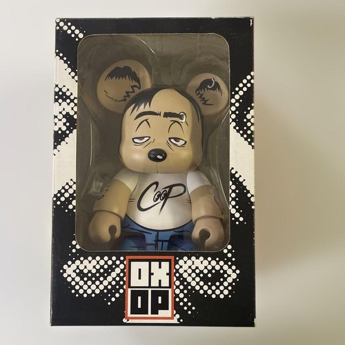 Coop bear qee - bear,