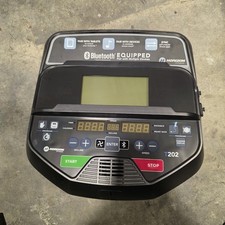 Horizon T202-04 Treadmill
