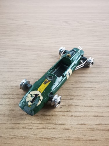 Voiture miniature course corgi - voiture,