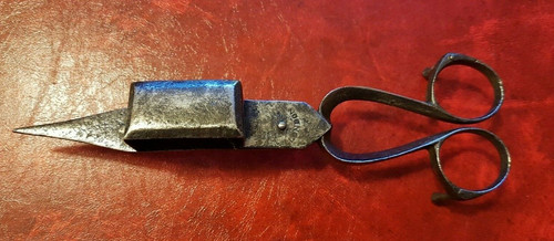 Ciseaux mouchette eteignoir - ciseaux,