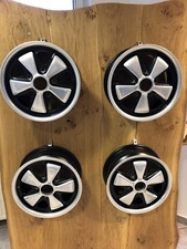 Porsche 911 F Modèle