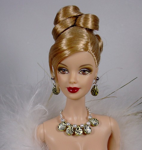 Barbie fashion royalty - fashion,