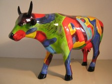 Statuette de l'artiste Cynthia S. Hudson réalisée pour l'événement COW PARADE 