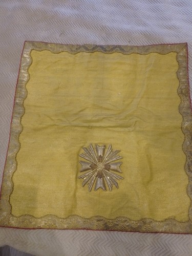 Ancien voile calice drap - calice, /drap
