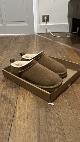 Ugg