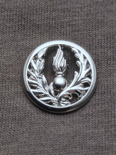 Pin reduction insigne - pin's,