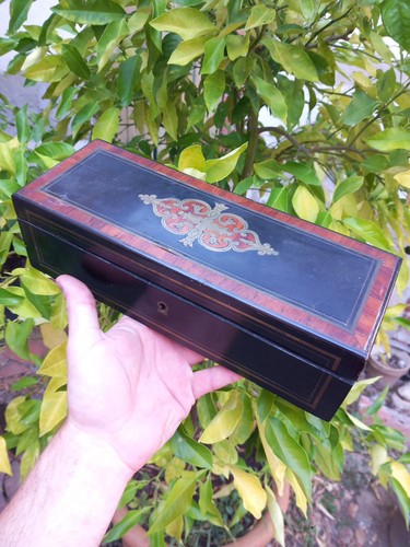 Coffret boite gants - à,
