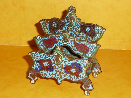 Cloisonné porte lettres - lettres, en