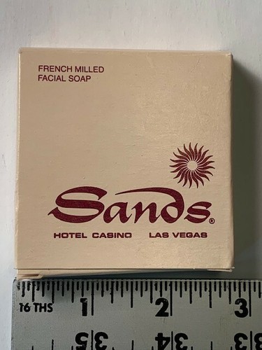 Vintage facial soap - -,
