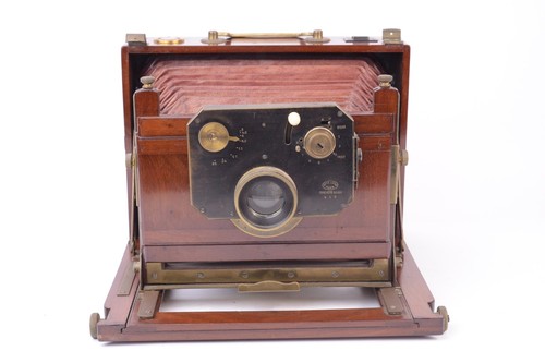Appareil photographique 13x18