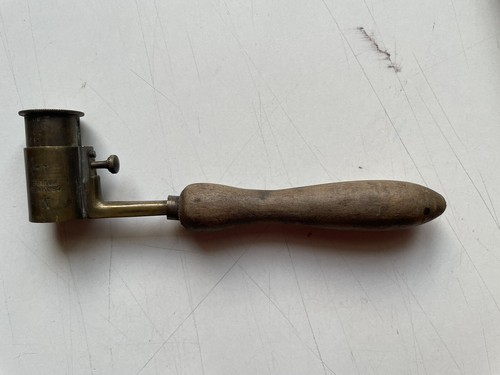 Ancien doseur poudre plomb - doseur,