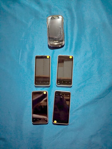 Lot smartphones us - 5,