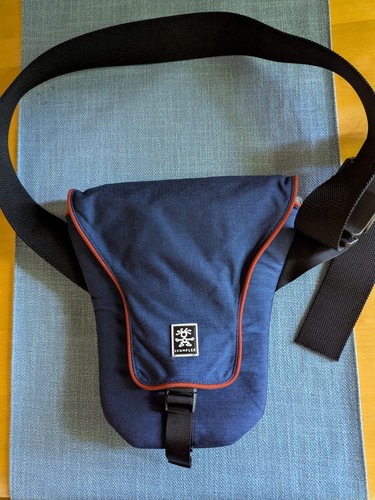 Crumpler contoured sling bag - crumpler,