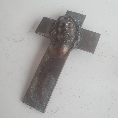 Crucifix mural bronze - , christ
