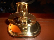 VINTAGE    PENDULE  ELECTRO  MECANIQQUE  HALLER SOUS GLOBE