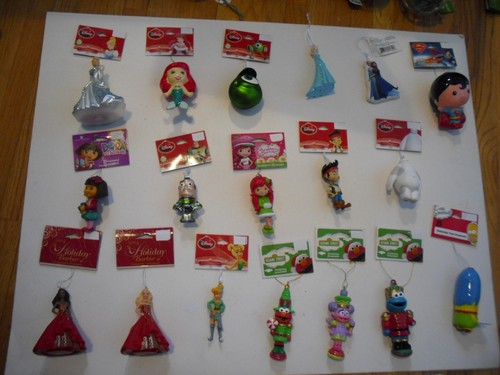 New disney christmas tree - new,