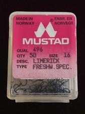 Vintage accessoire de pêche ancien hameçons Mustad deadstock collection pêcheur