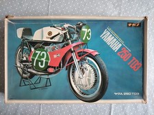 maquette moto YAMAHA 250 TD3 NAGANO AU1/10