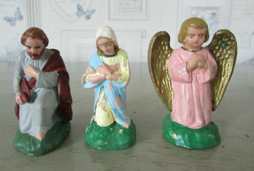 Lot santons en plastique - de,